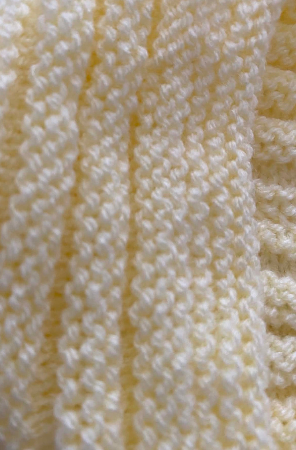 Ensemble bébé tricoté main – douceur naturelle 💚