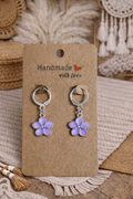 Boucles d’oreilles pendantes Fleur violette - Acier inoxydable - Fait main