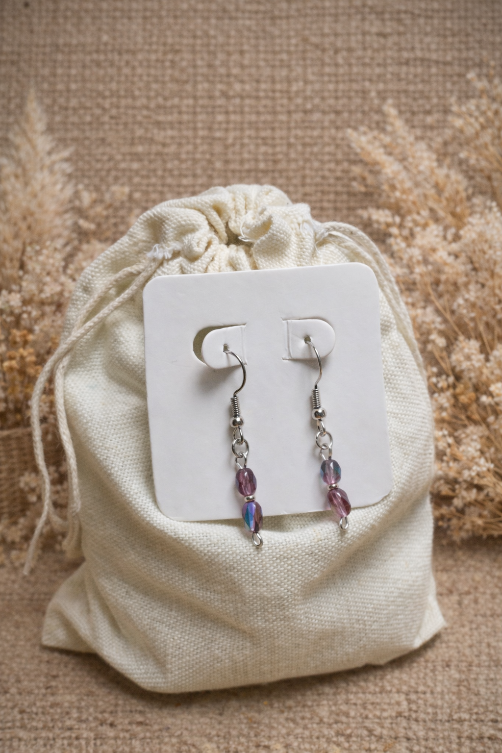 Boucles d’oreilles en perles facettées de verre argenté