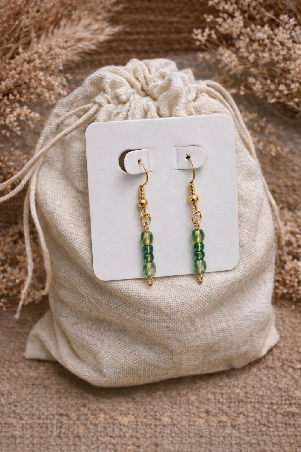 Boucles d’oreilles en perles facettées de verre doré