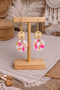 Boucles d’oreilles léopard rose et doré pâte Fimo - Faites main