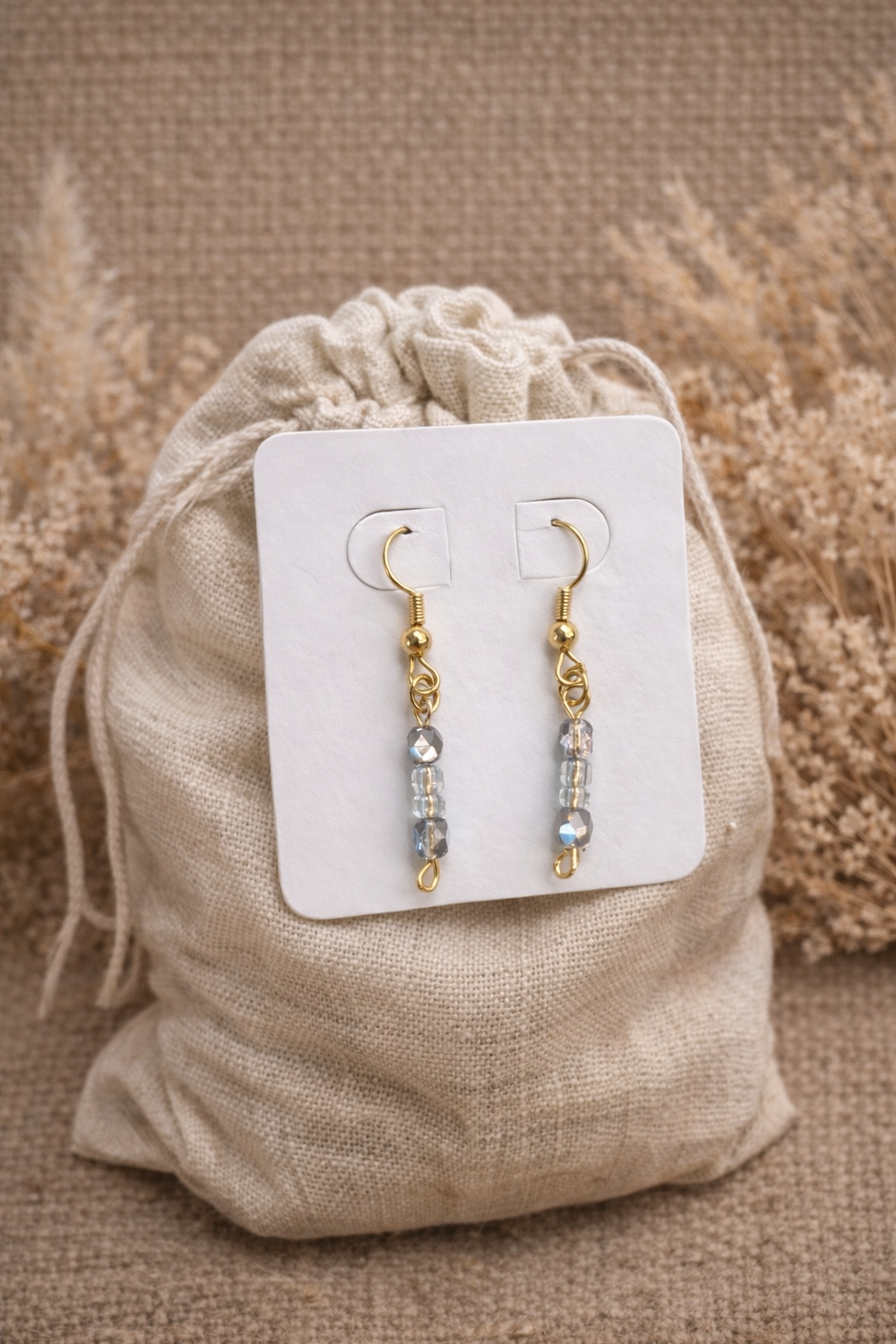 Boucles d’oreilles en perles facettées de verre doré
