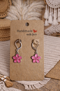 Boucles d’oreilles pendantes Fleur rose - Acier inoxydable - Fait main