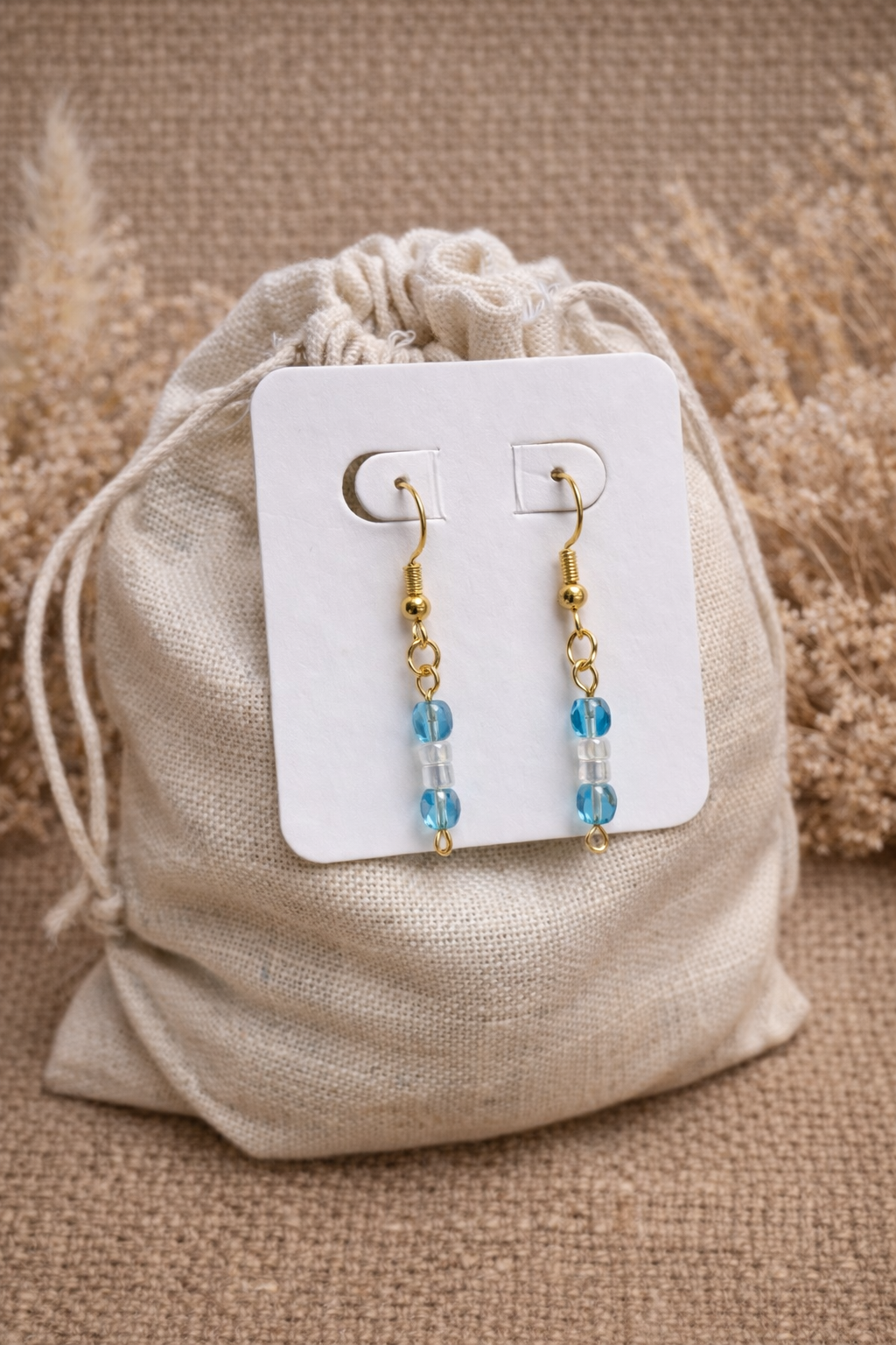 Boucles d’oreilles en perles facettées de verre doré