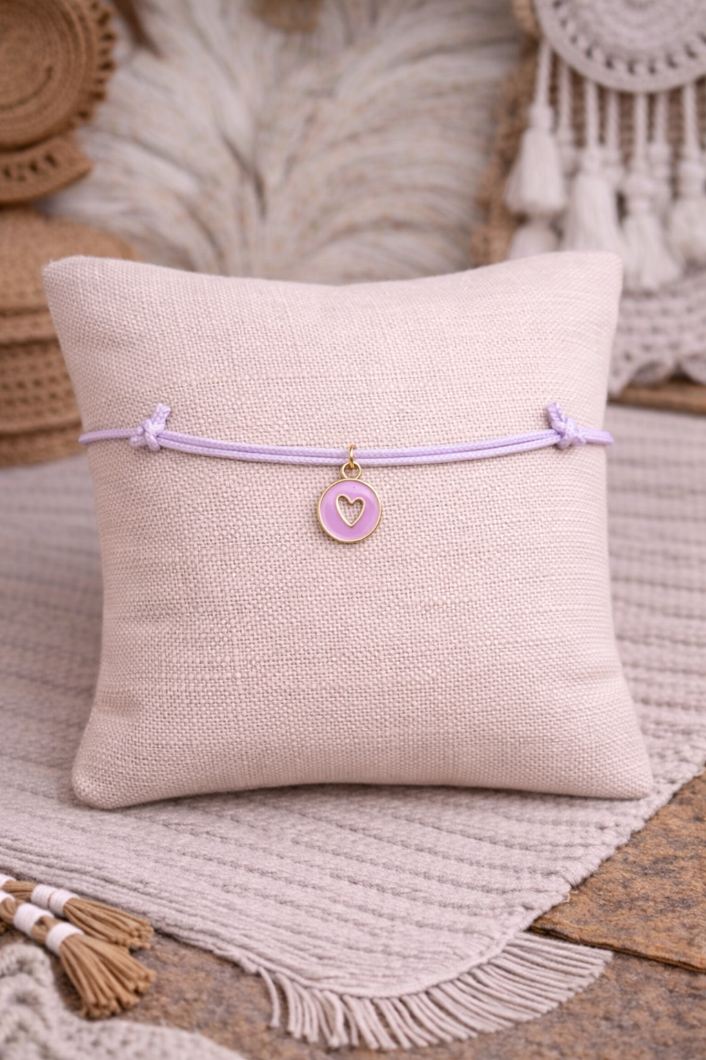 Bracelet cordon lilas cœur – Fait main